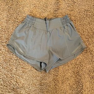 Lululemon shorty Hot short - high rise